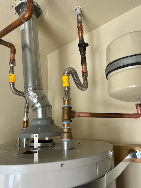 Water heater installation and plumbing repair in Wonderwood